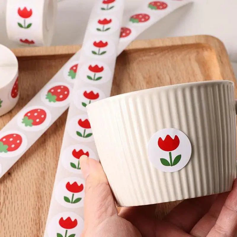 500pcs/roll Cute Strawberry Reward Stickers Scrapbooking Fruit Envelope Seal Stickers For Birthday Party Favors Baking Goods