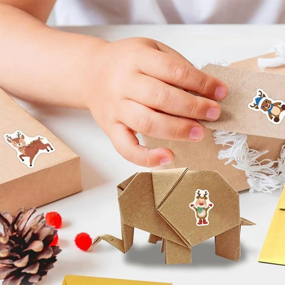 500pcs/Roll Christmas Reindeer Festival Cartoon Sealing Sticker DIY PVC Laptop Decals Decoration Stiker Reward Gift Toys