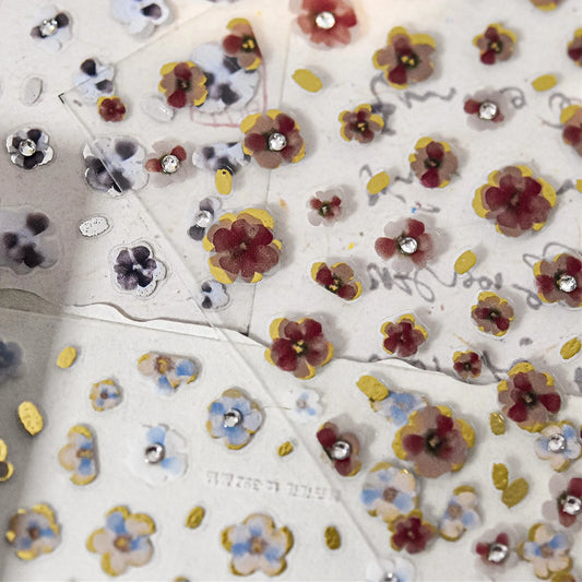 Vintage Floral Nail Art Stickers Rhinestone Daisy Design