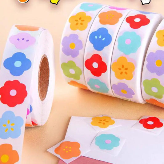 1000pcs/roll Colorful Flower Reward Sticker 15mm Cartoon Teacher Reward Stickers Scrapbooking for Kids Classroom Homework Tests