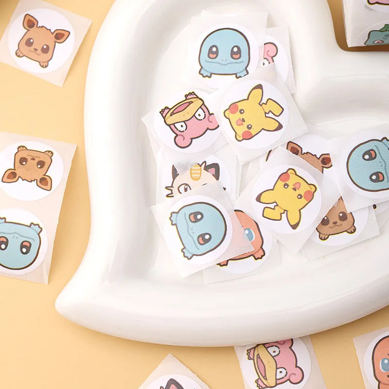 500pcs/Roll Cartoon Pokemon Stickers Kawaii Anime Pikachu Charizard Round Seal Diy Laptop Decals Stikers Reward Kids Toy Gift